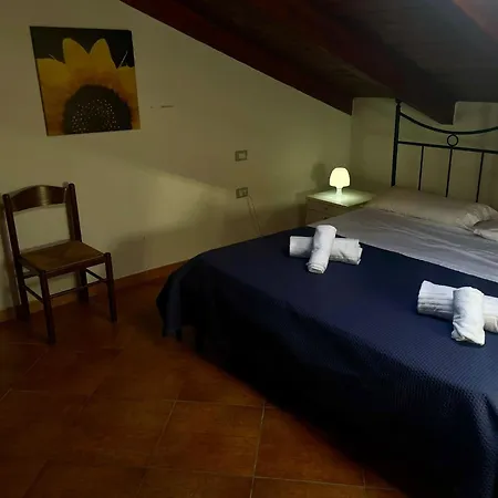 Homestay Loft - 2 Bedrooms Kitchen & Bathroom