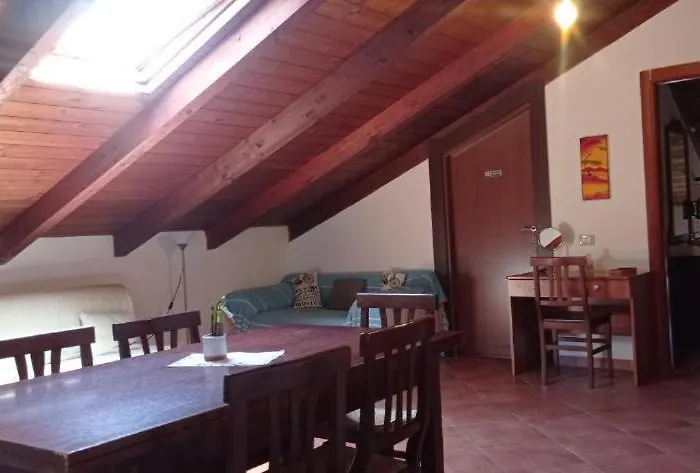 O-rooms I - Free Parking & Homestay szállás